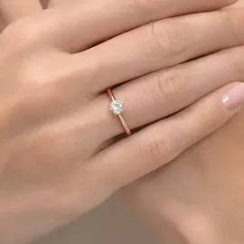 Кольцо один камень 018640 золото_1